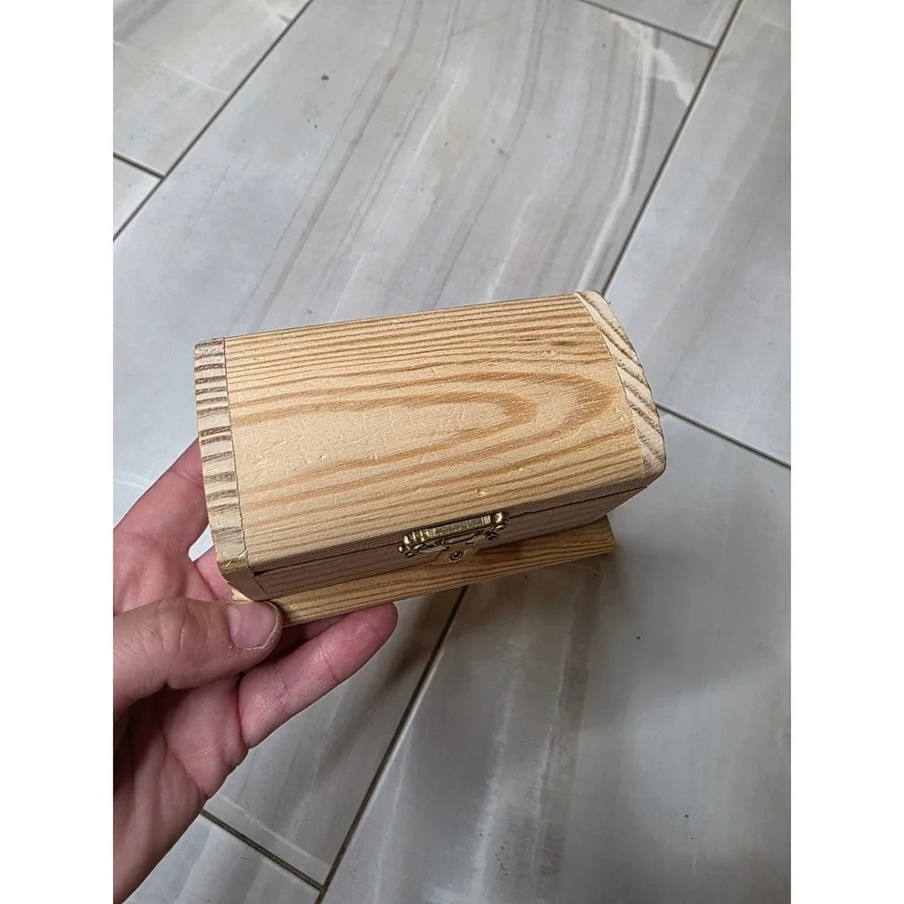 Unfinished Wood Treasure Chest Small Jewelry‎ Box Craft Storage Gold Latch E2